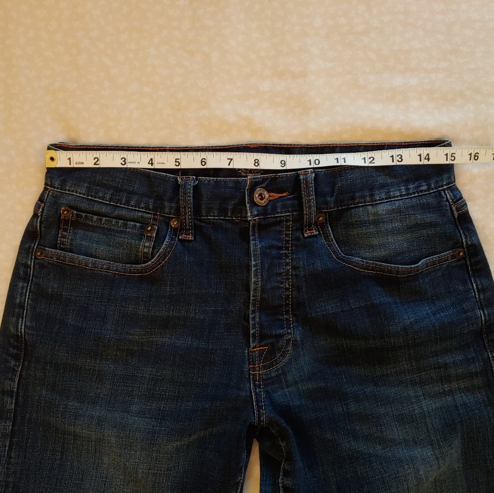Lucky Brand 121 Heritage Slim Jeans - Picture 7 of 12